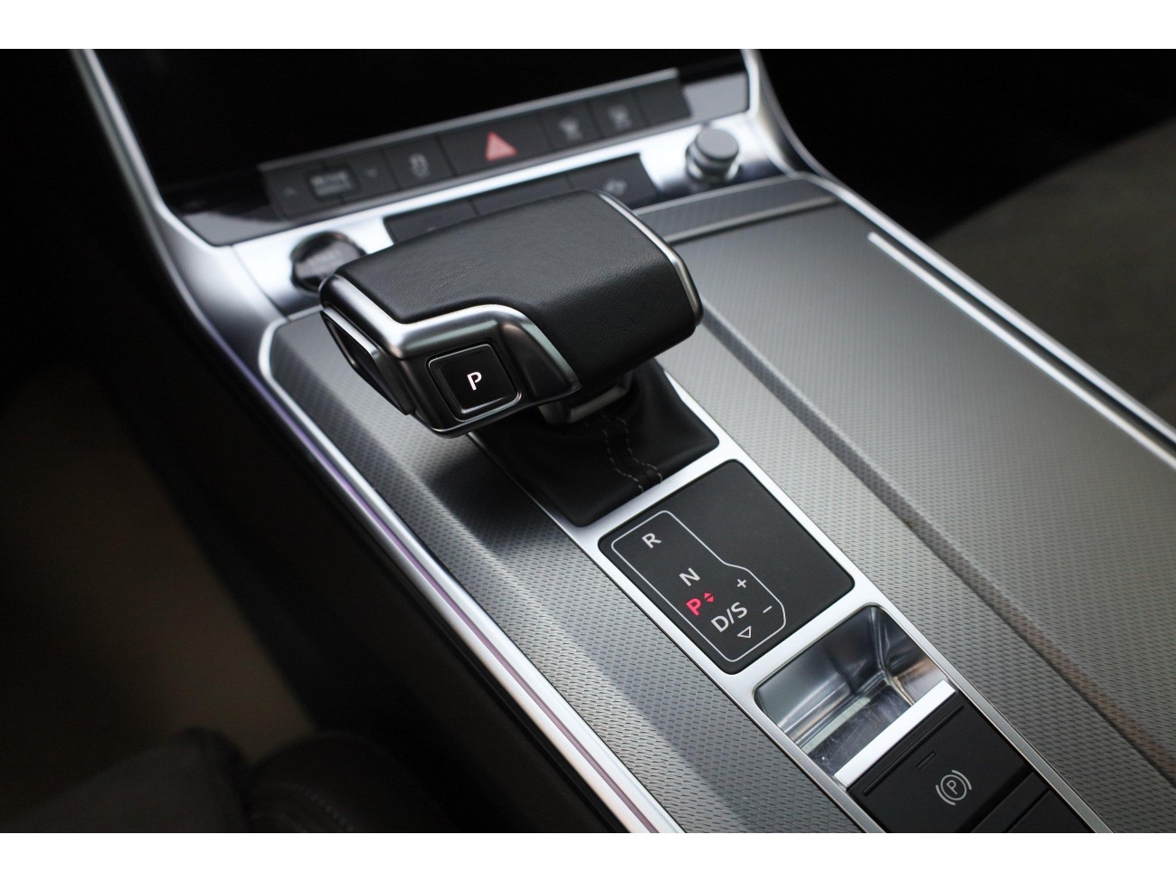 Audi A7L 45 TFSI 2024