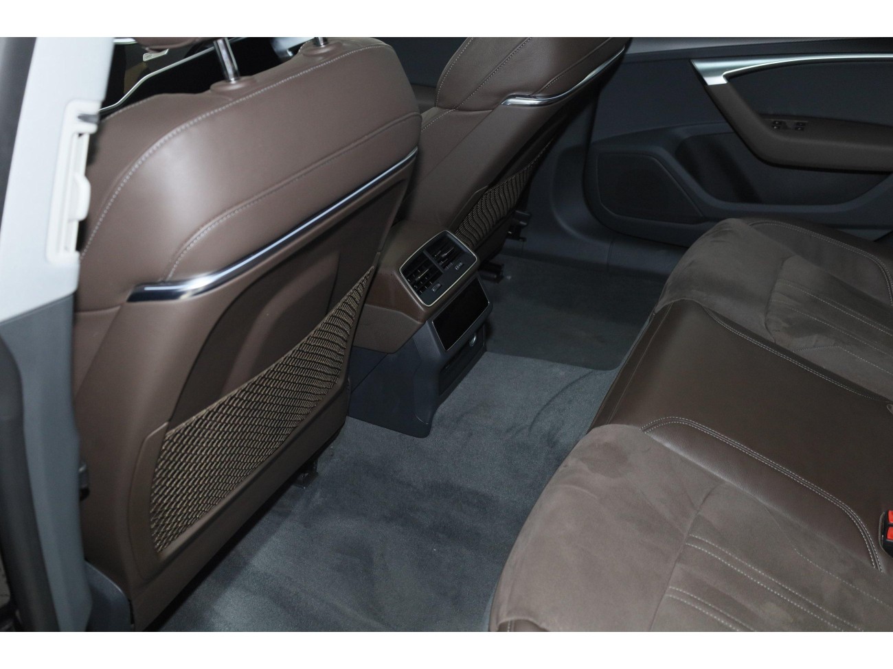 Audi A7L 45 TFSI 2024