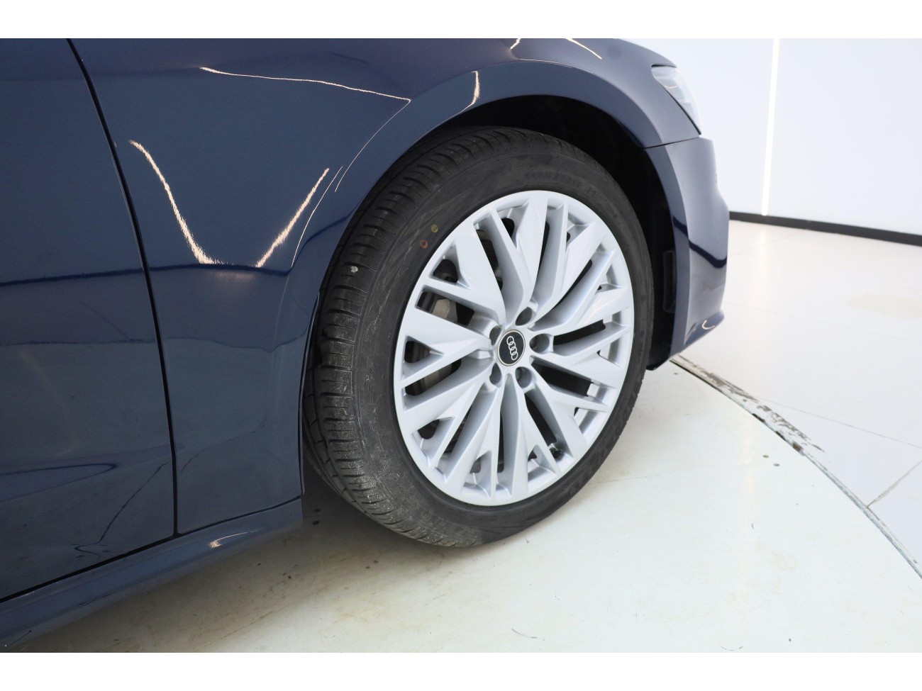 Audi A7L 45 TFSI 2024