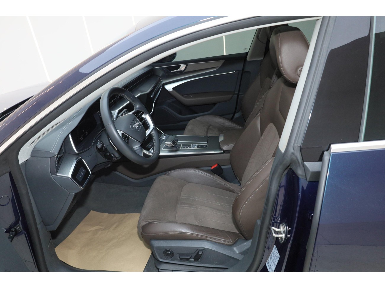 Audi A7L 45 TFSI 2024