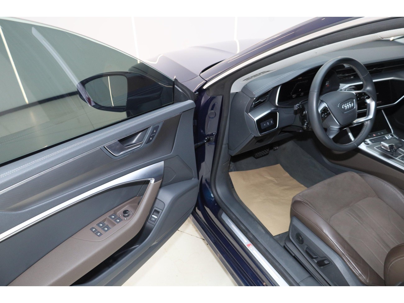 Audi A7L 45 TFSI 2024