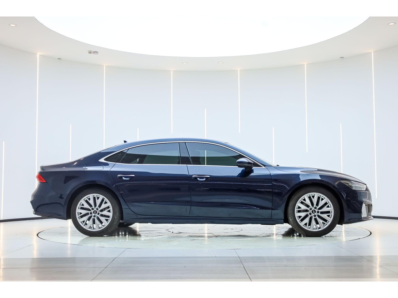 Audi A7L 45 TFSI 2024