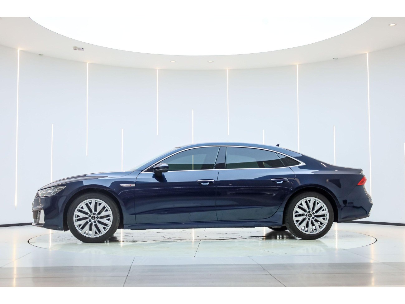 Audi A7L 45 TFSI 2024