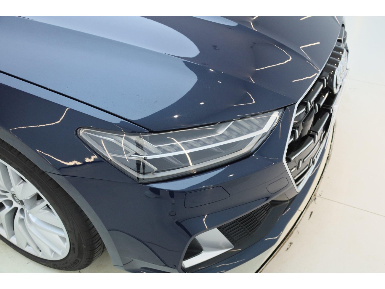 Audi A7L 45 TFSI 2024