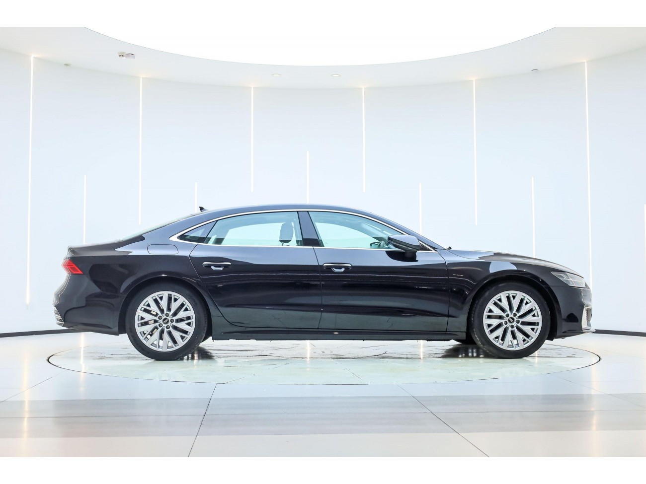 Audi A7L 45 TFSI 2024