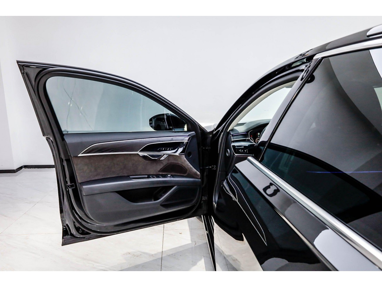 Audi A8L 50 TFSI 2021