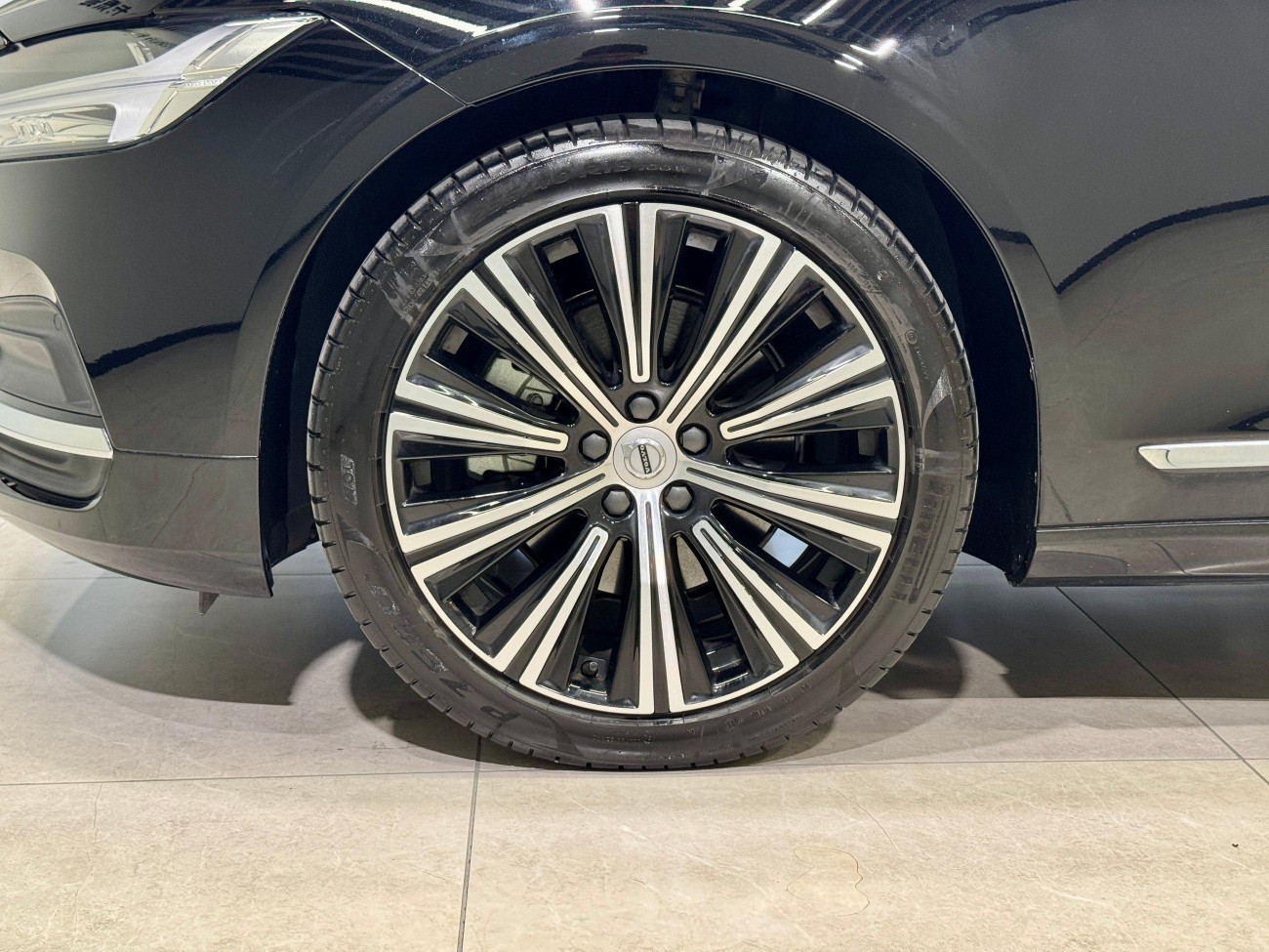 Volvo S90 2024