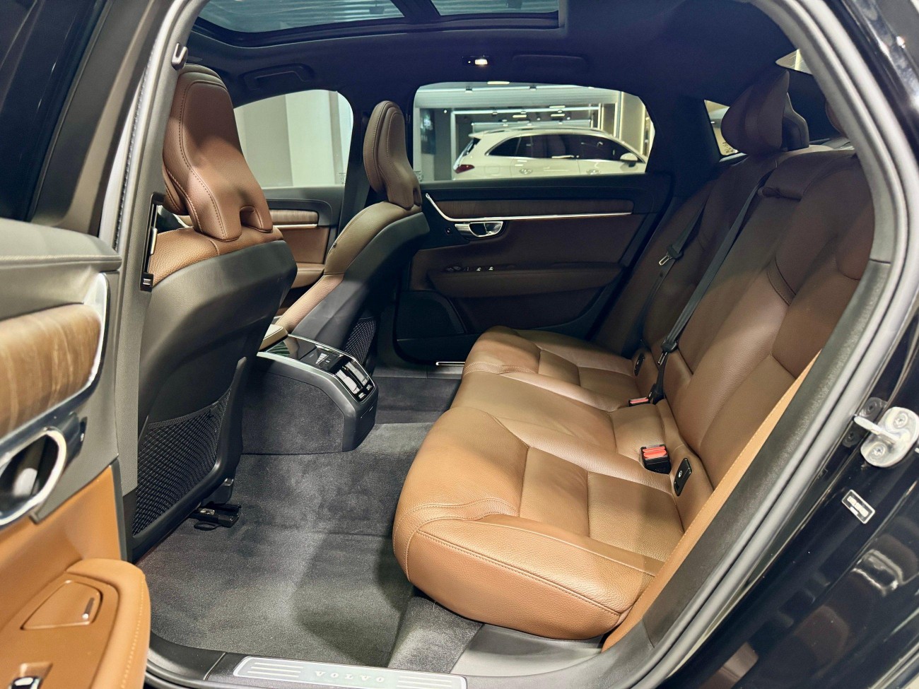 Volvo S90 2024