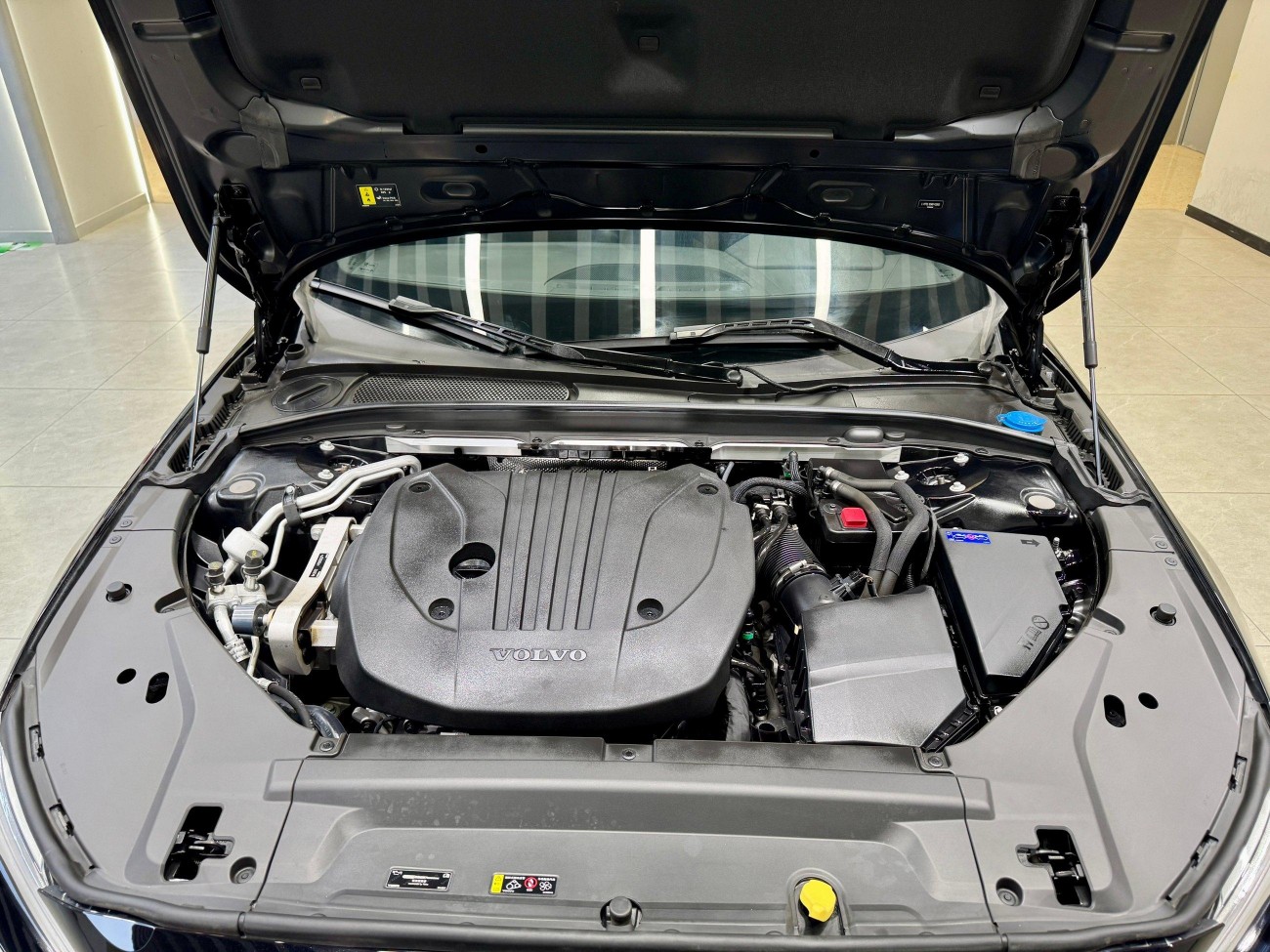 Volvo S90 2024