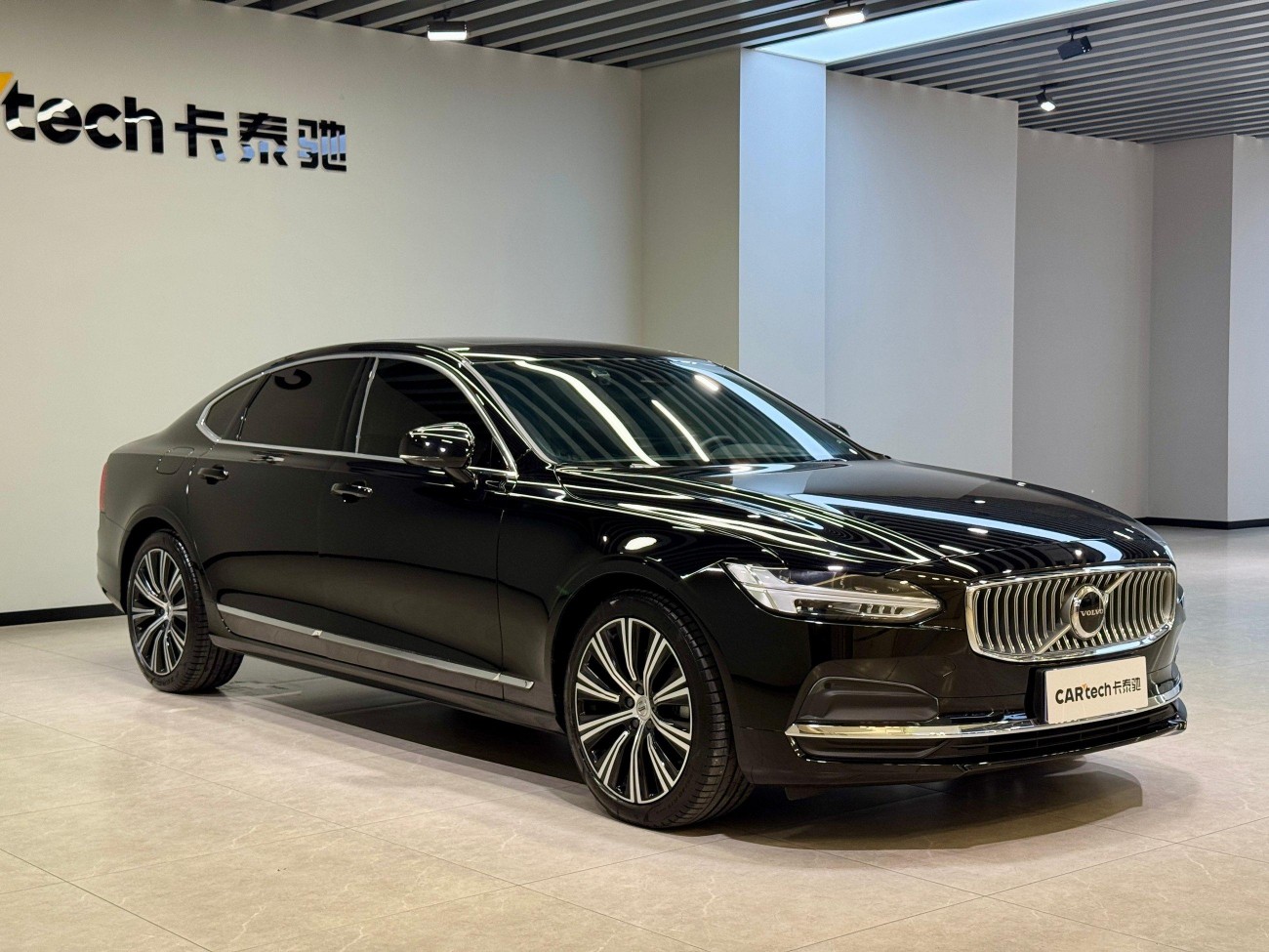 Volvo S90 2024