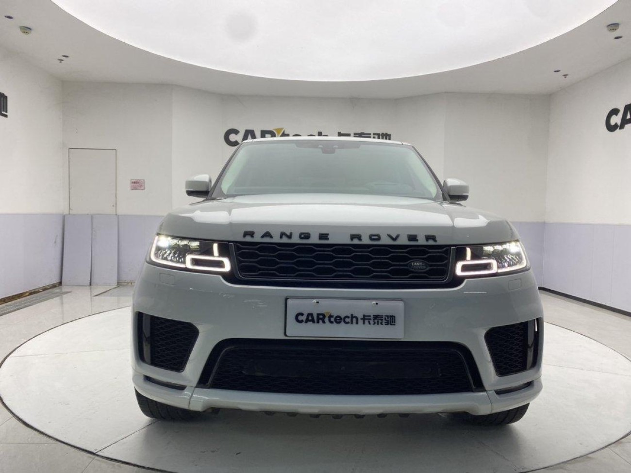 Land Rover Range Rover Sport 2020