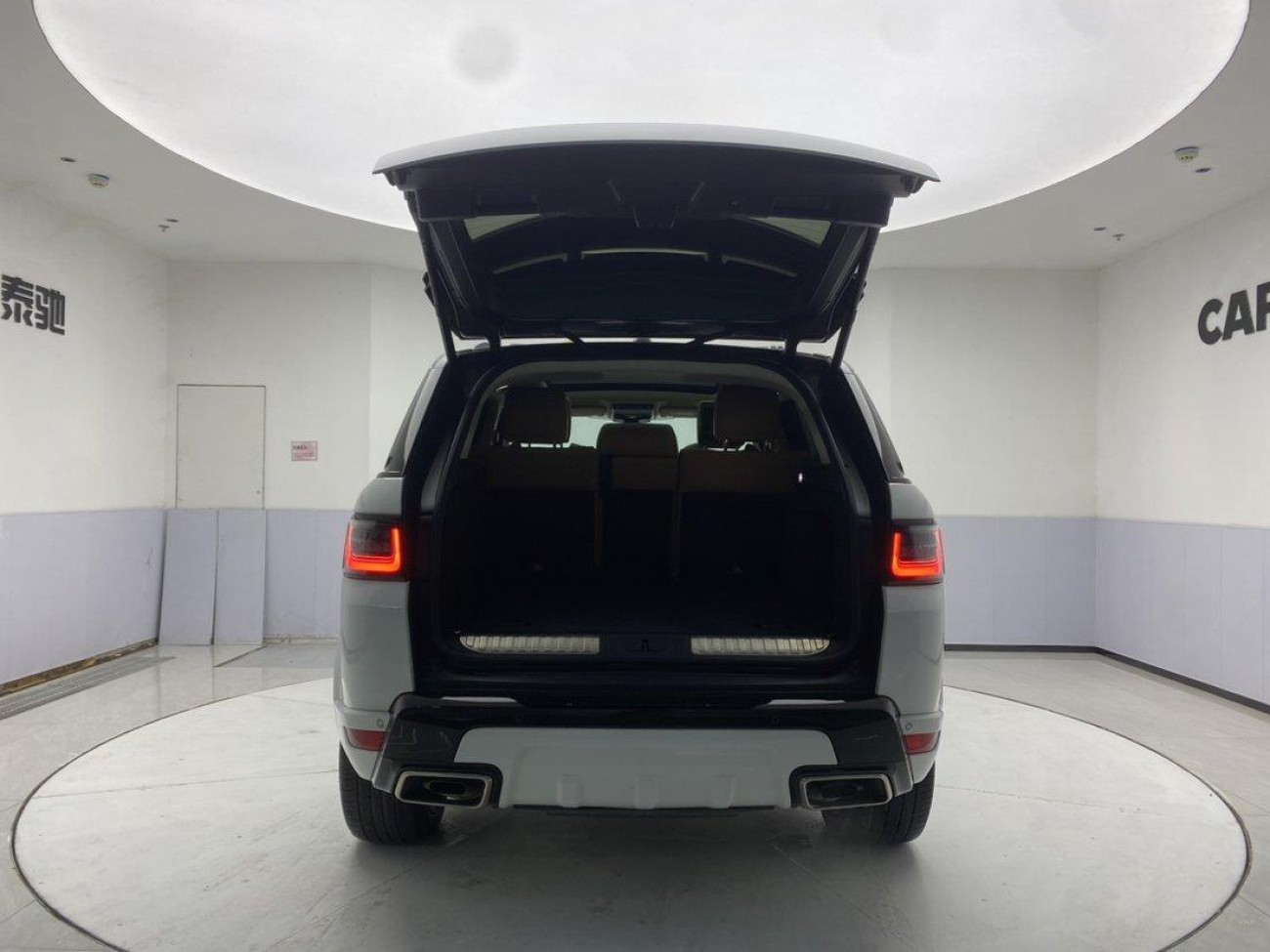 Land Rover Range Rover Sport 2020