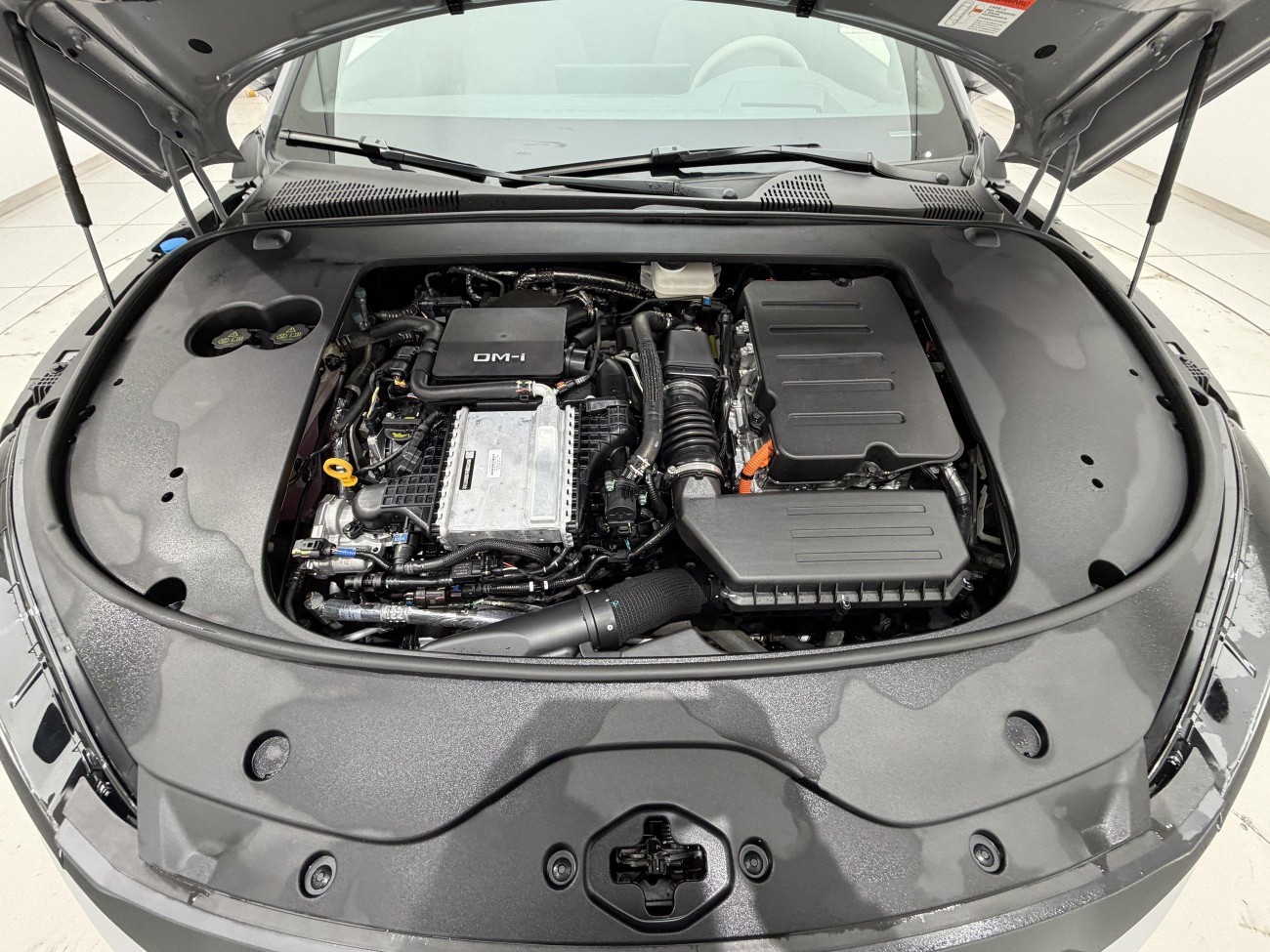 BYD Han 2025