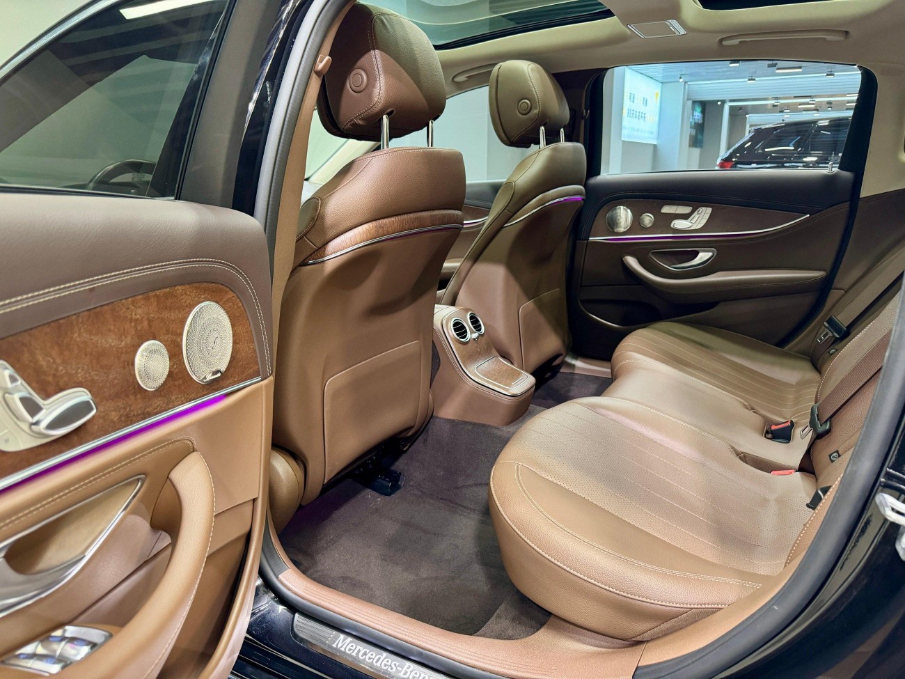 Mercedes-Benz E 300 L 2023