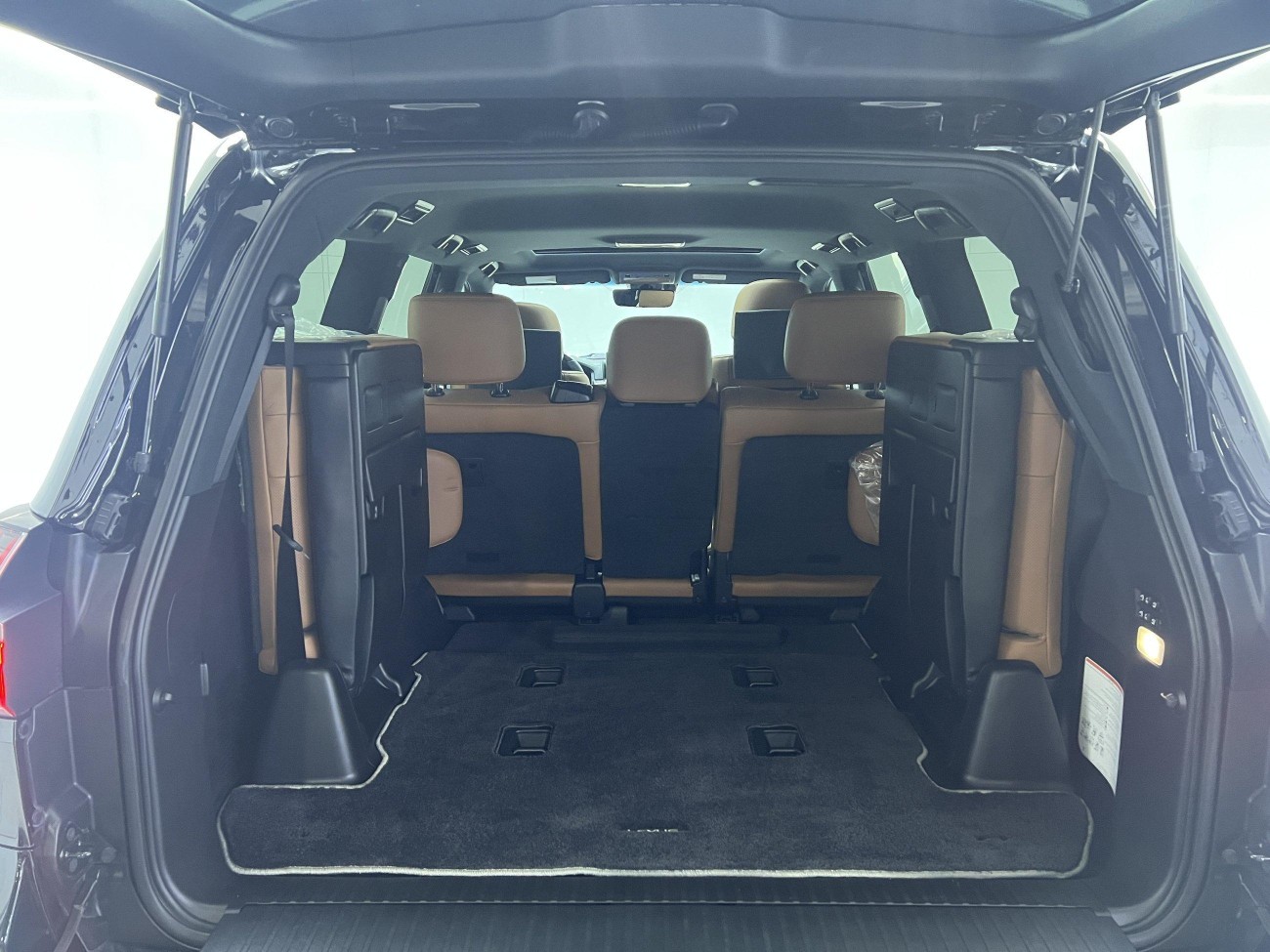 Lexus LX 570 2023