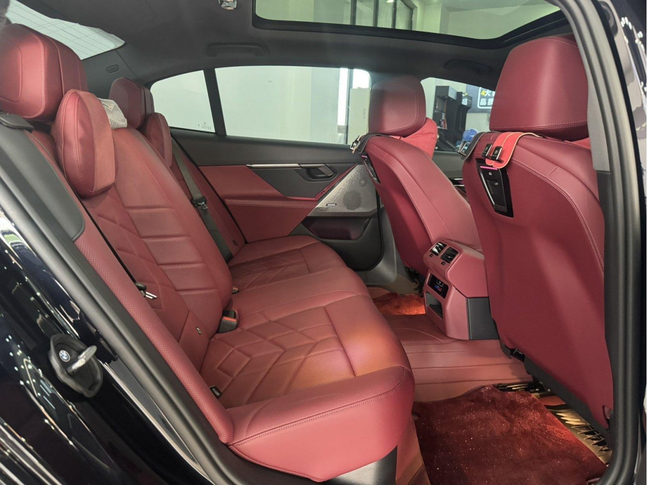 BMW 530Li 2025