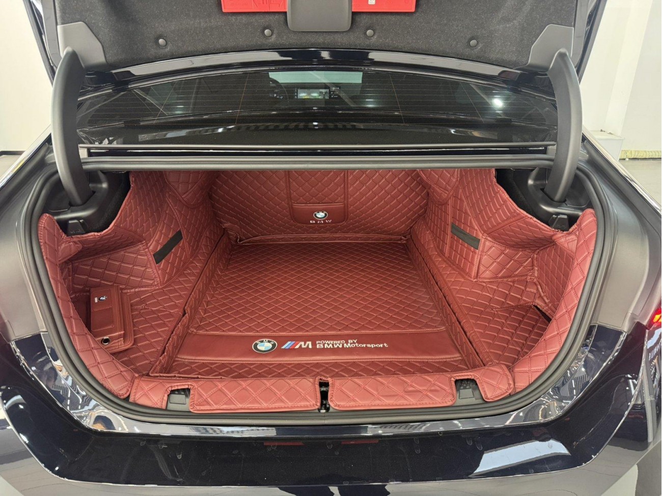 BMW 530Li 2025