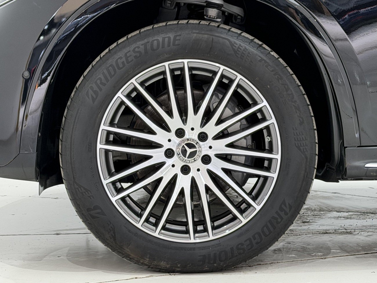Mercedes-Benz GLC 300 L 2024