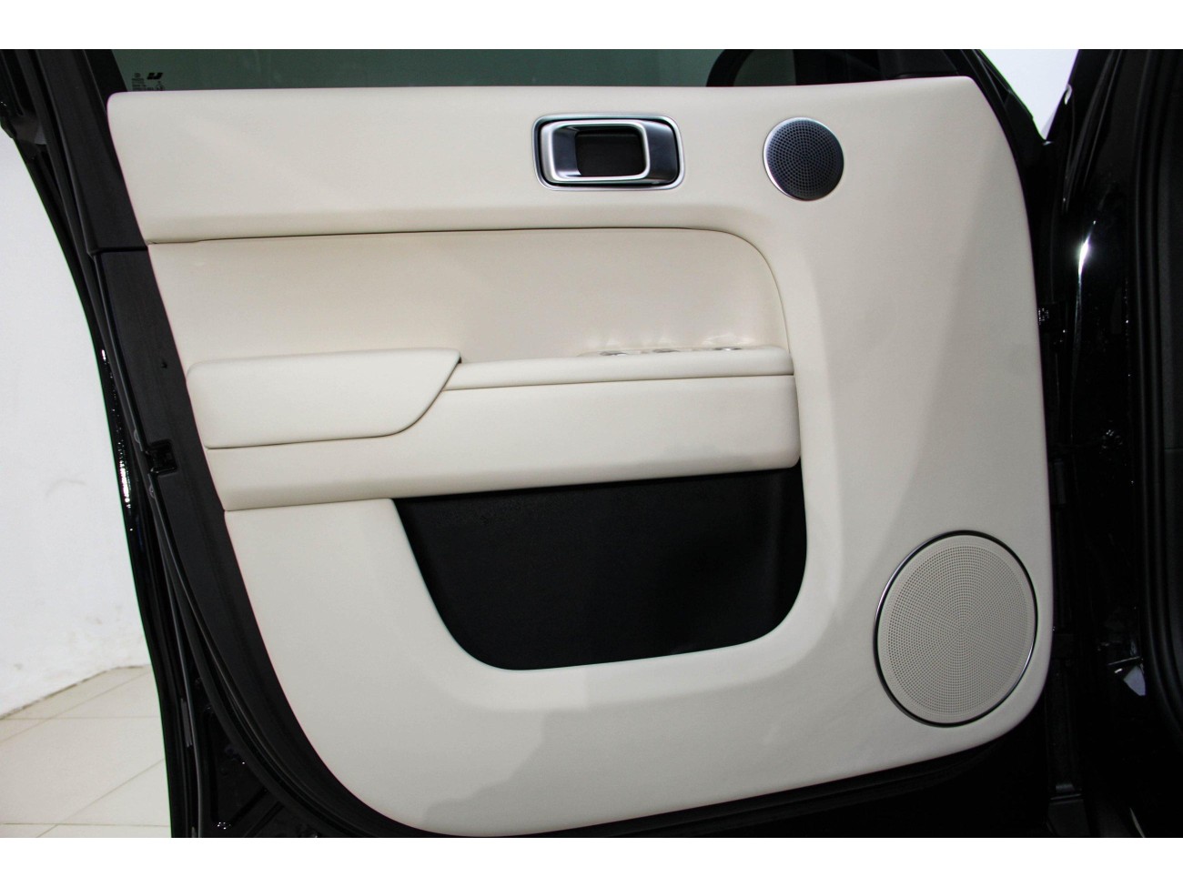 Li Auto L8 2024