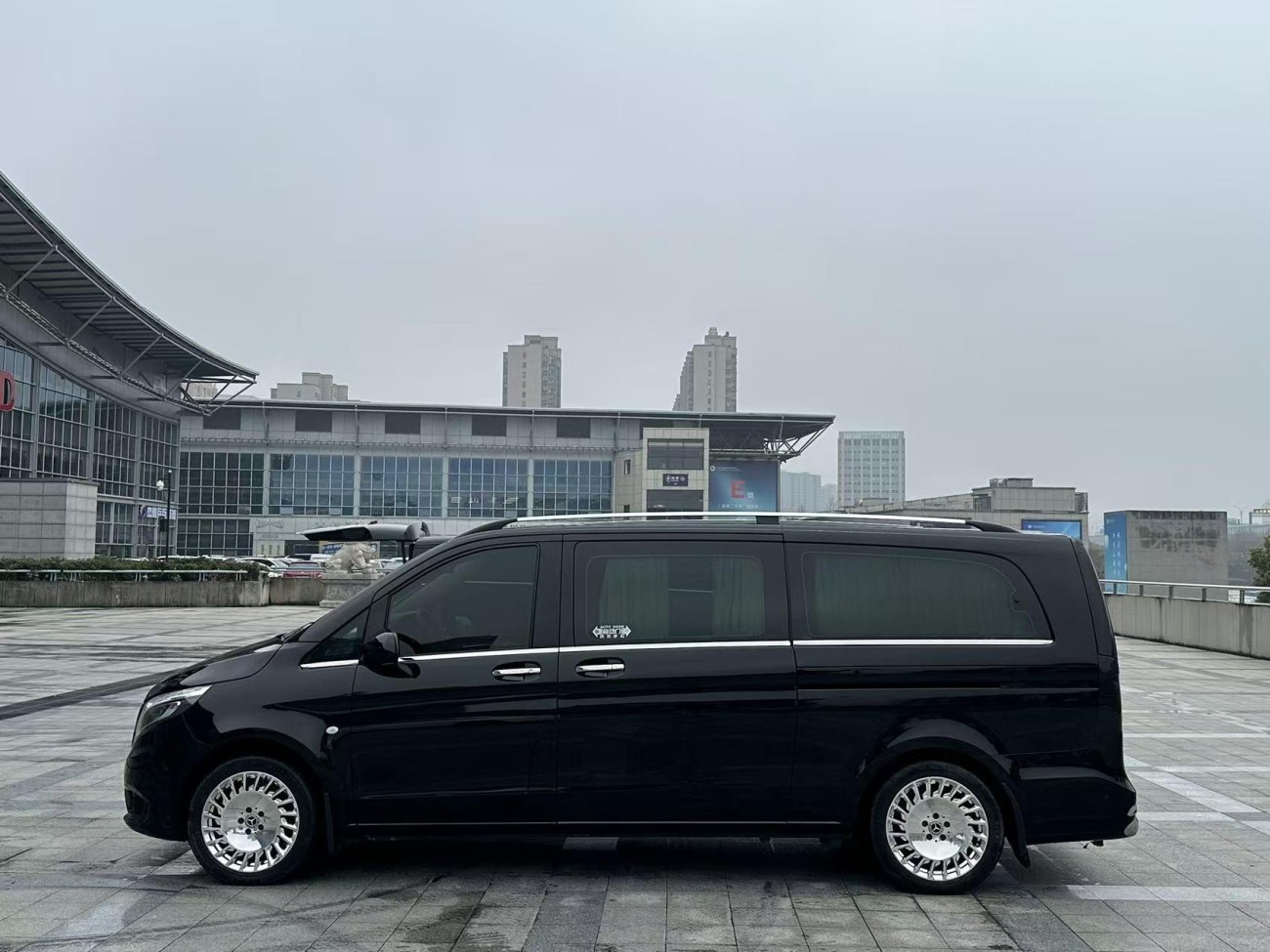 Mercedes-Benz 2018 2019