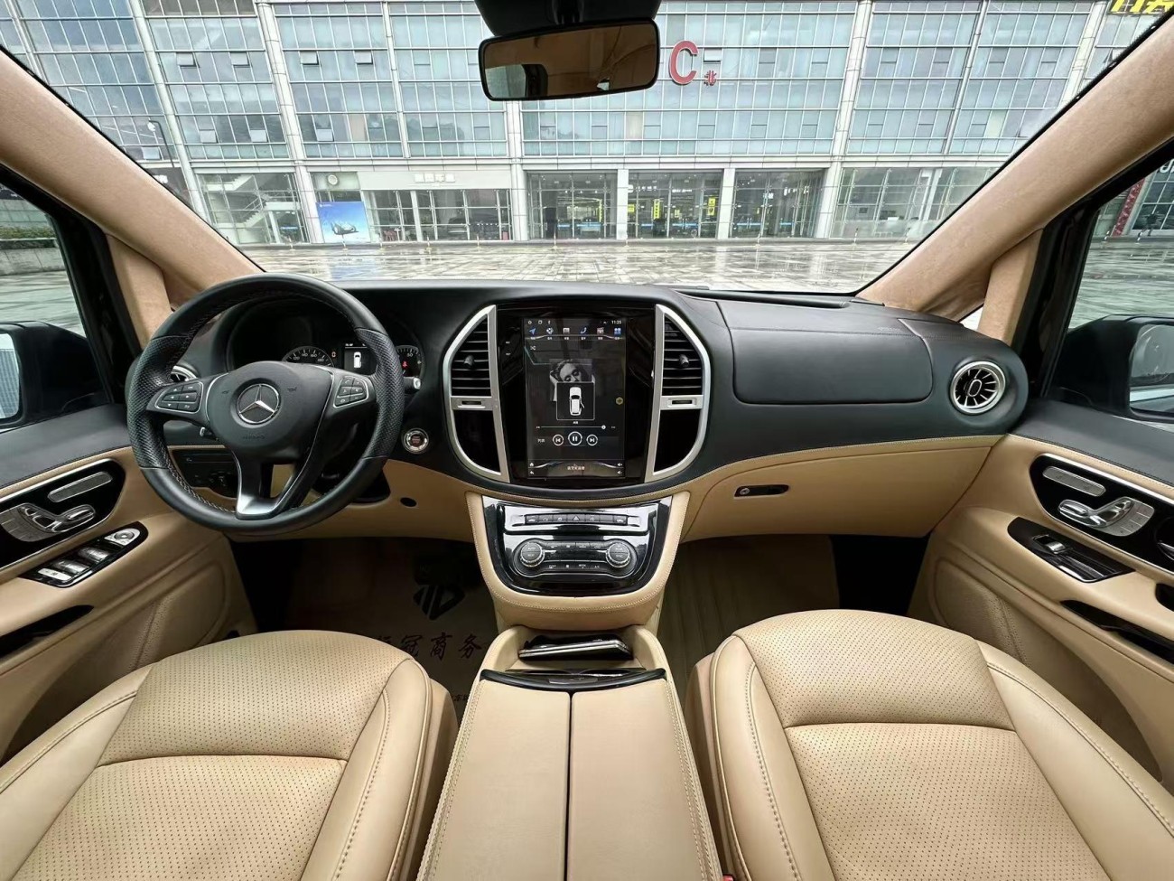 Mercedes-Benz 2018 2019