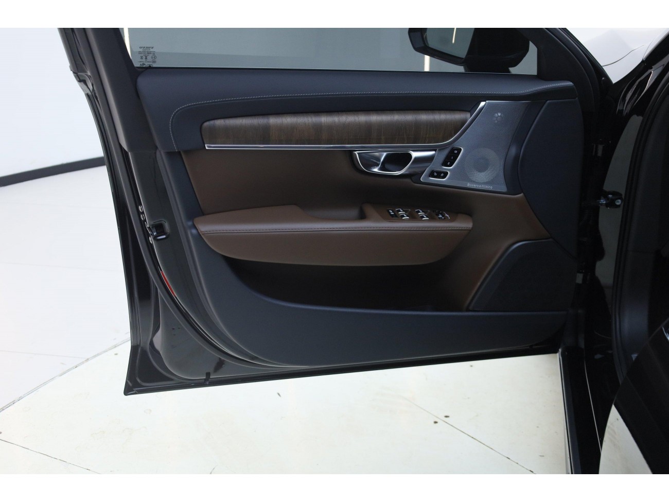 Volvo S90 2024