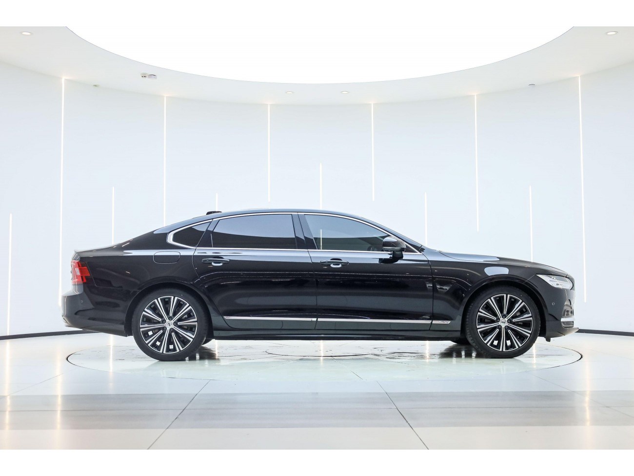 Volvo S90 2024