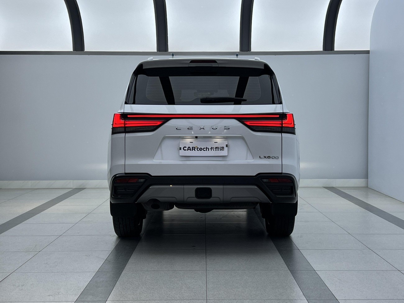 Lexus LX 600 2023