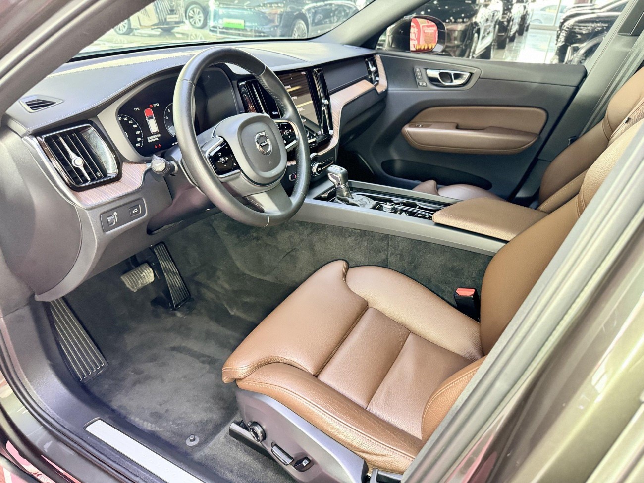 Volvo XC60 2021