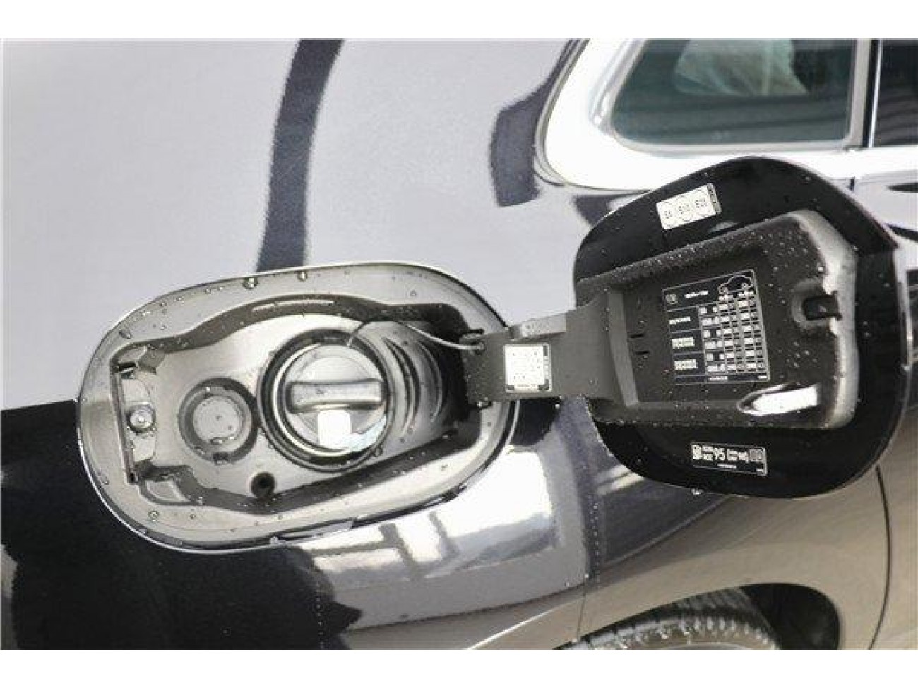 Mercedes-Benz E 300 L 2026