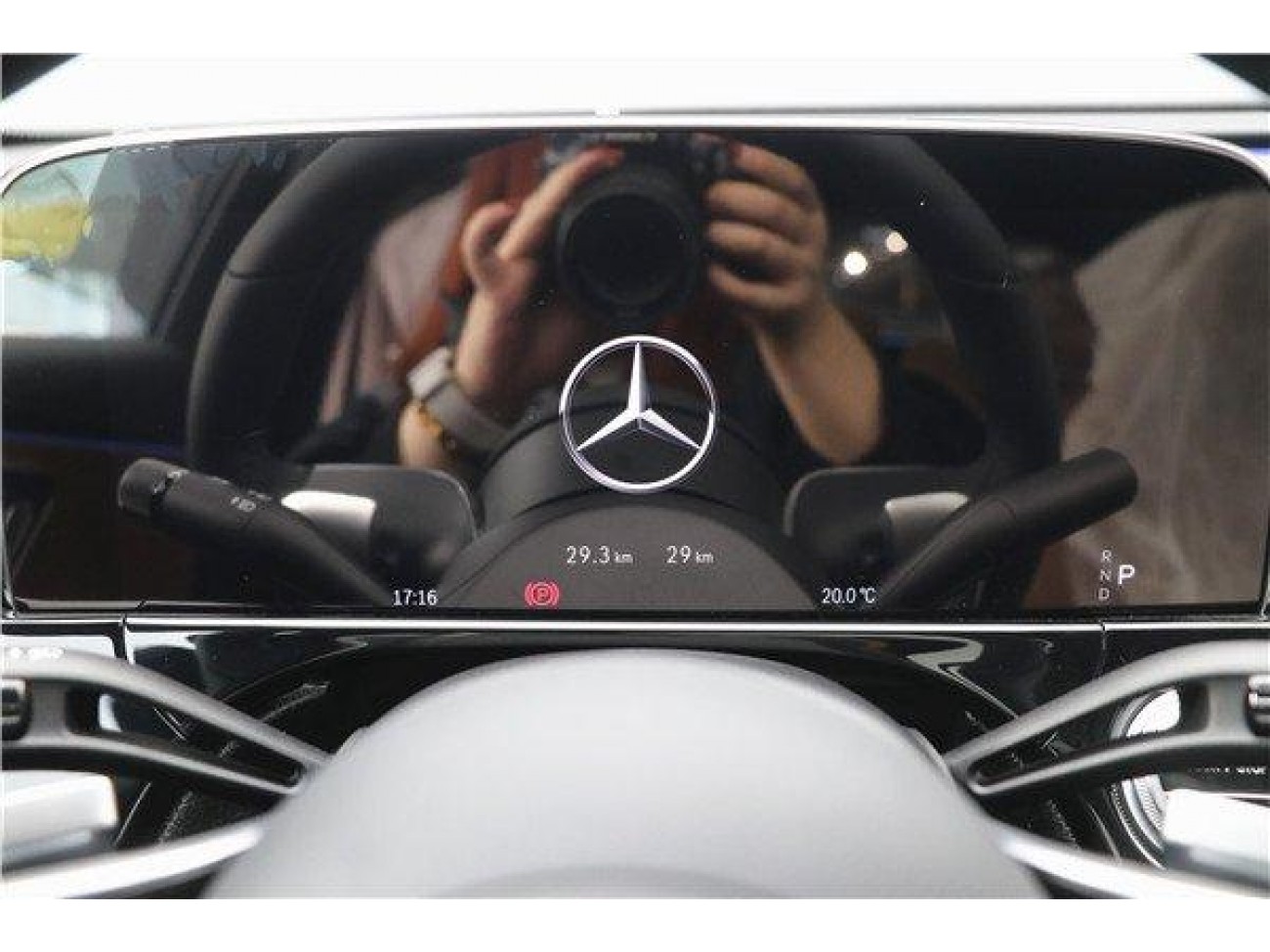 Mercedes-Benz E 300 L 2026