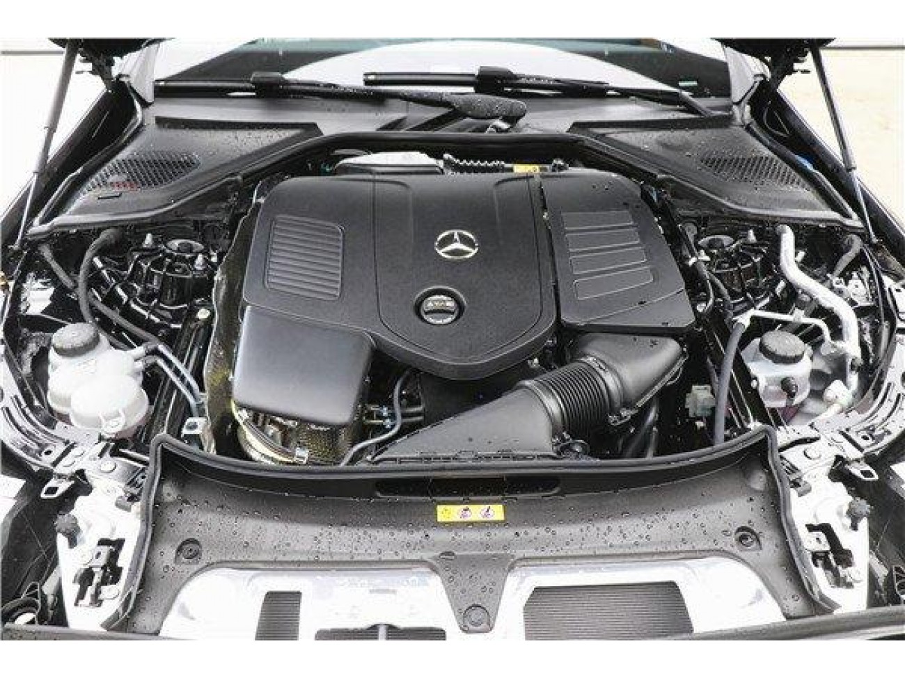 Mercedes-Benz E 300 L 2026