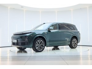 Li Auto L9 2025