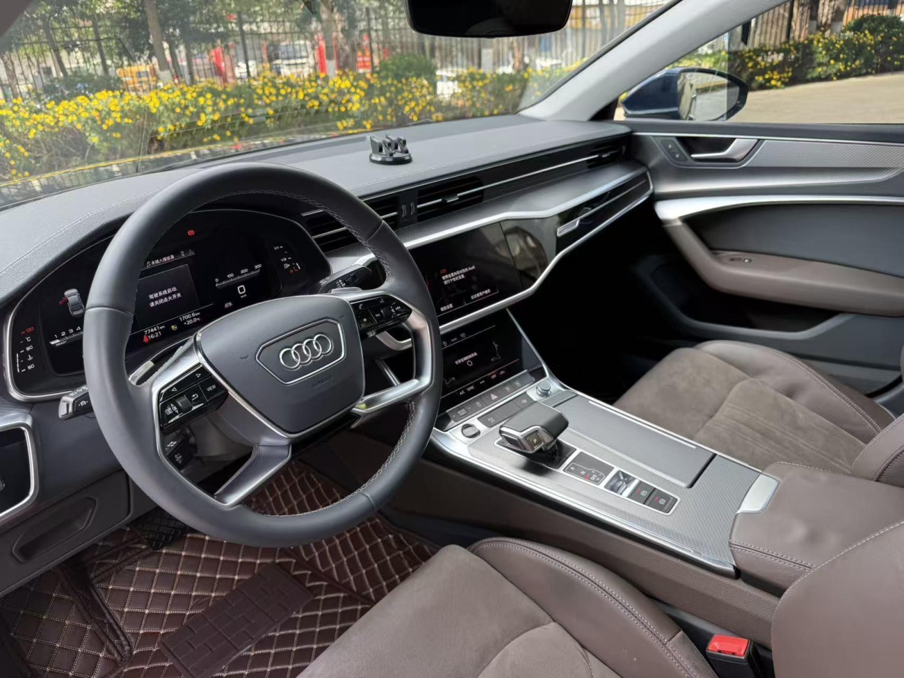 Audi A7L 45 TFSI 2023