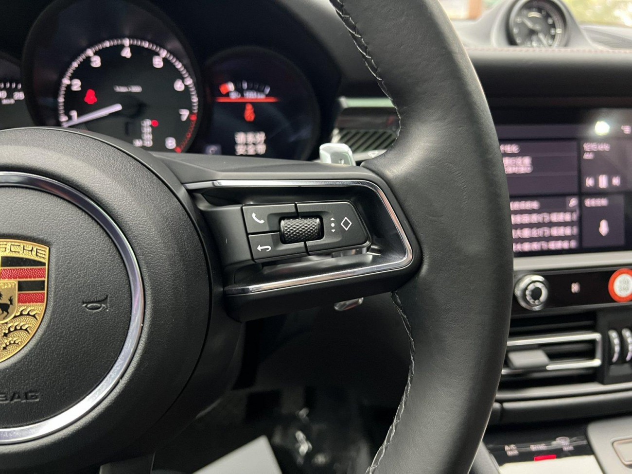 Porsche Macan 2023