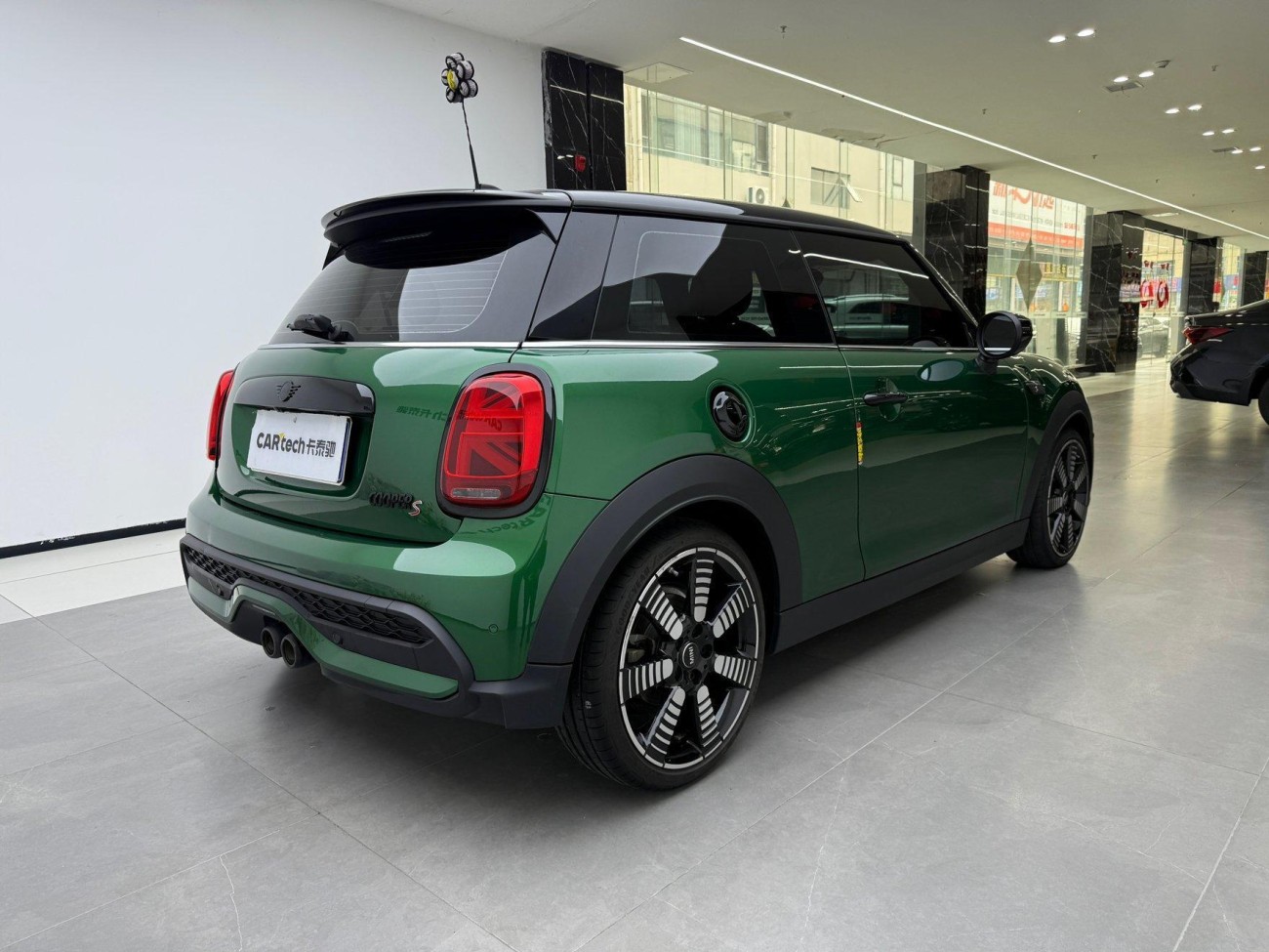 Mini Cooper 2024