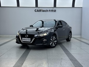 Nissan Teana 2023
