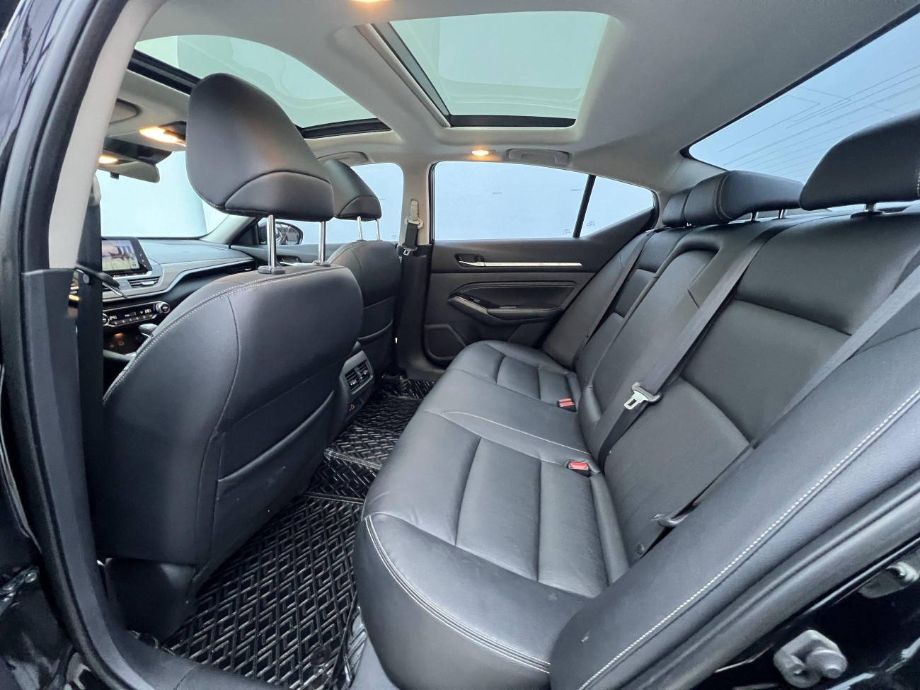 Nissan Teana 2023