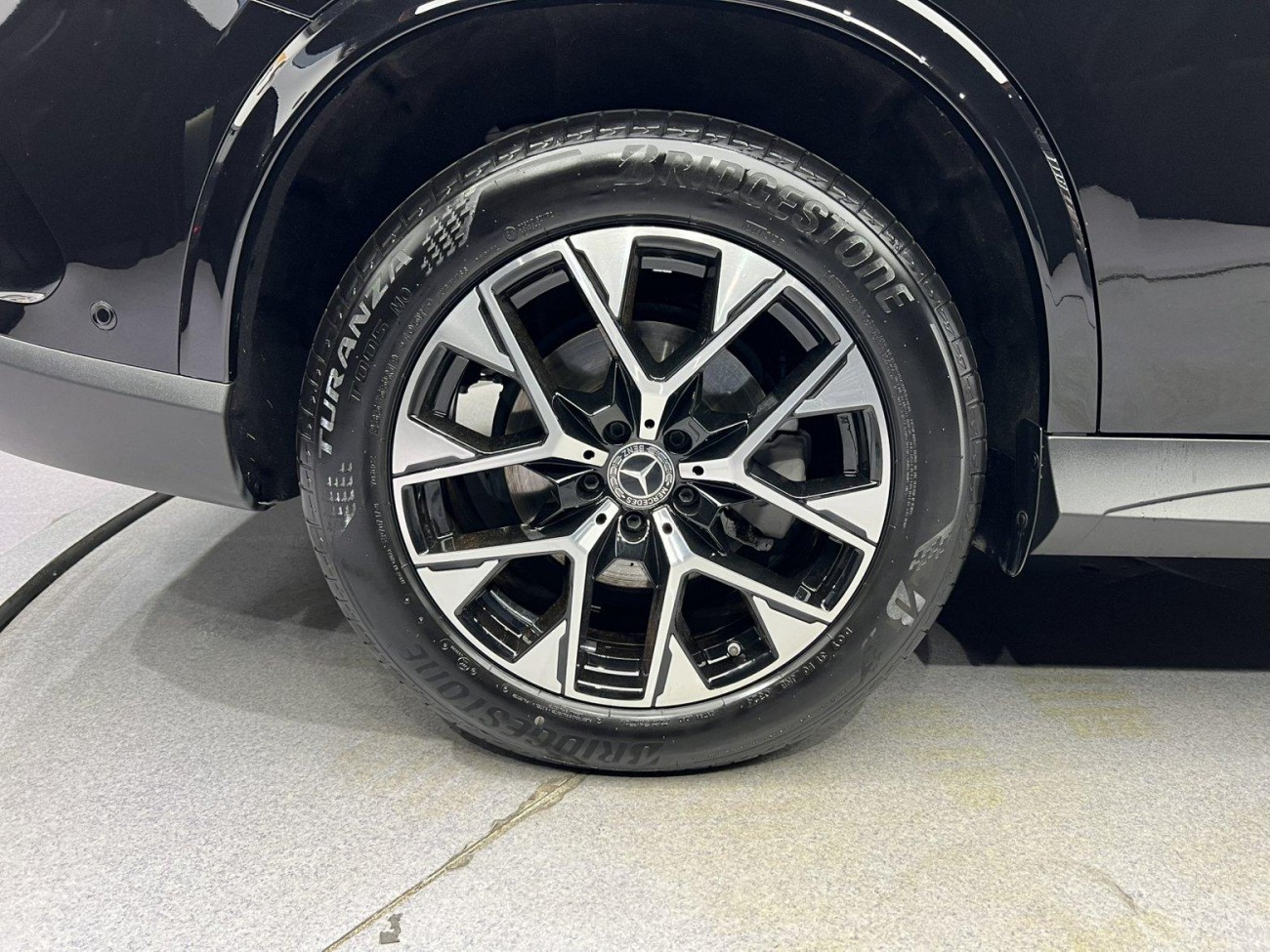 Mercedes-Benz GLC 260 L 2024