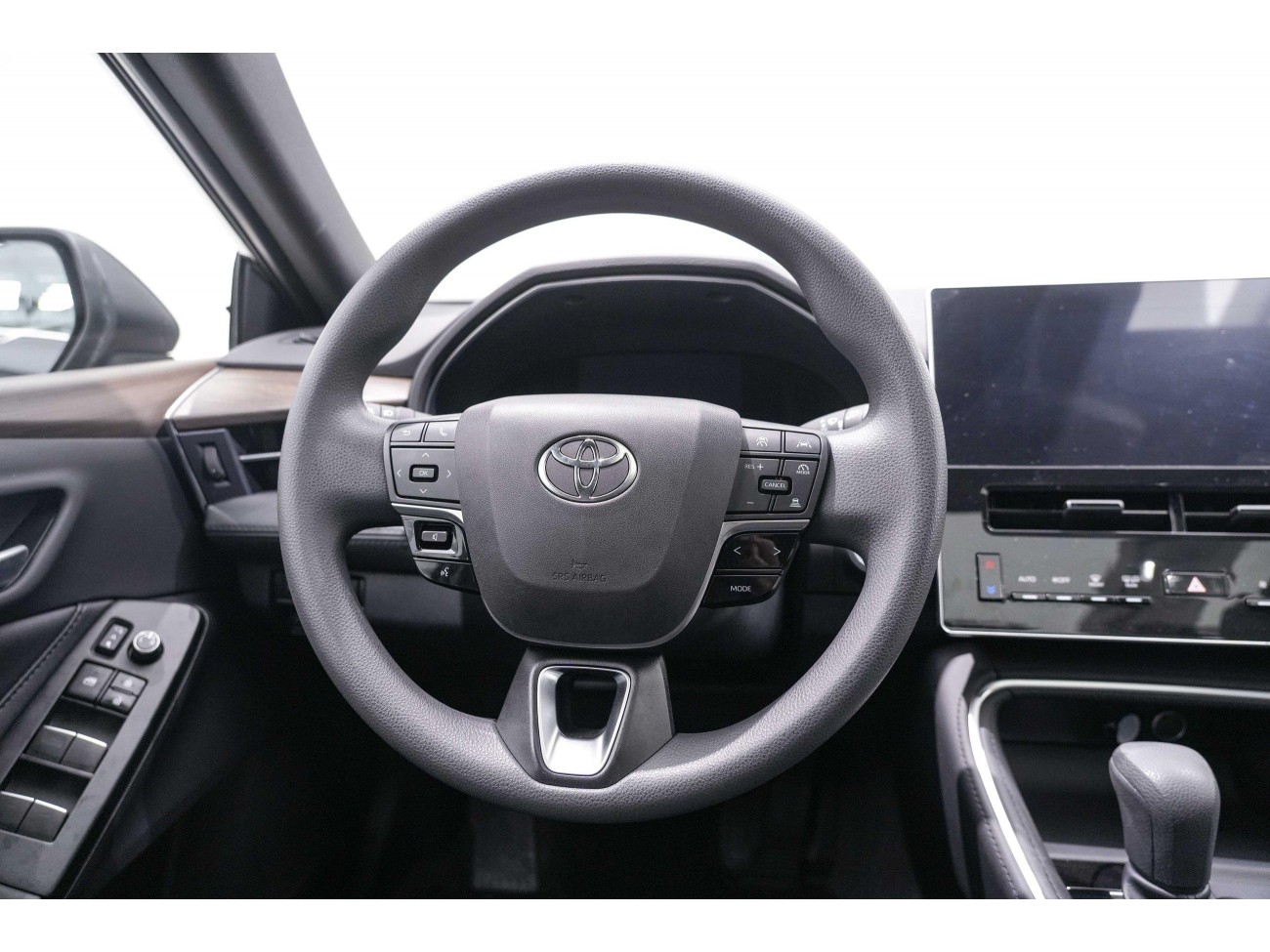 Toyota Avalon 2024