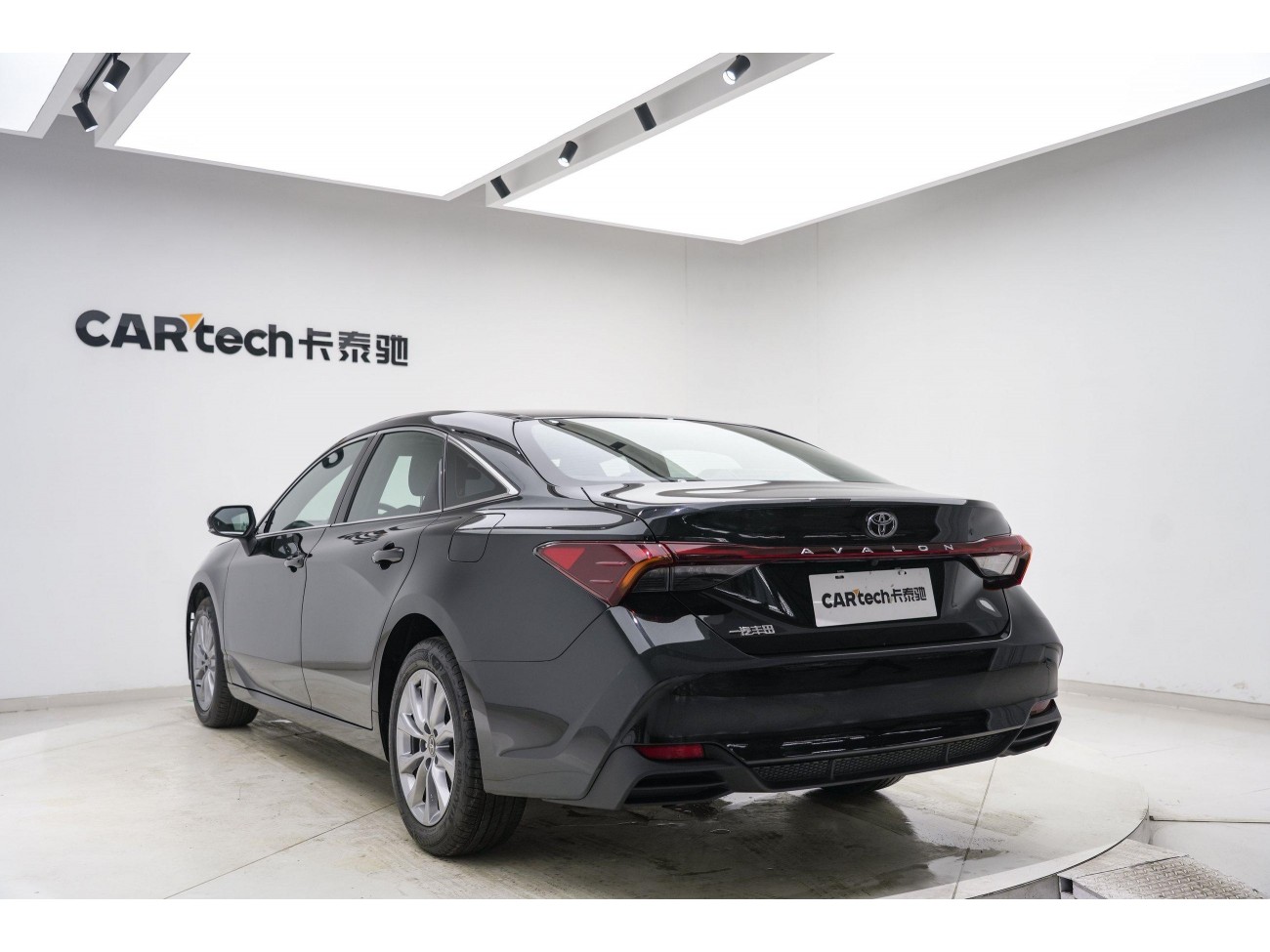 Toyota Avalon 2024