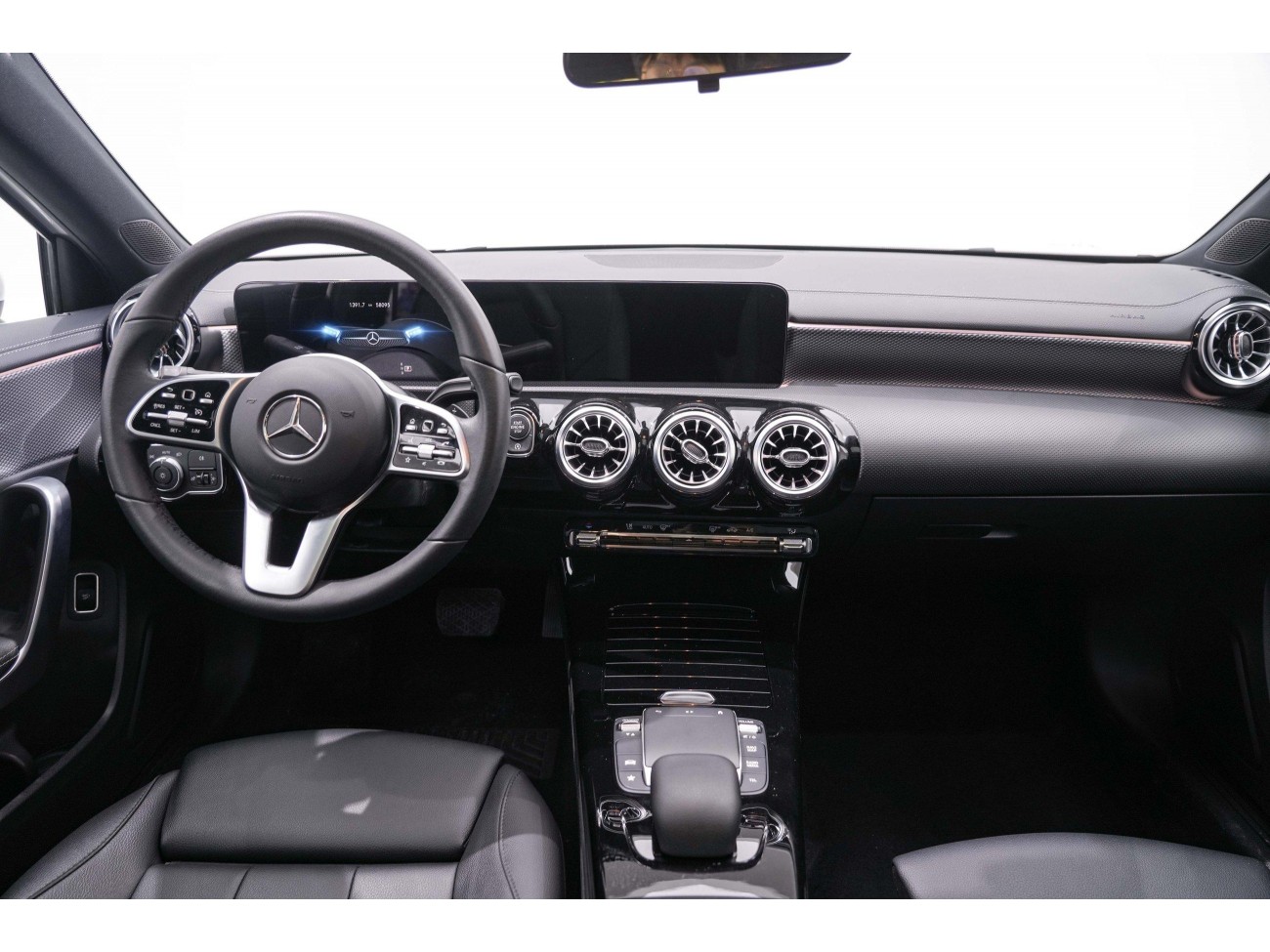 Mercedes-Benz A 180 L 2021