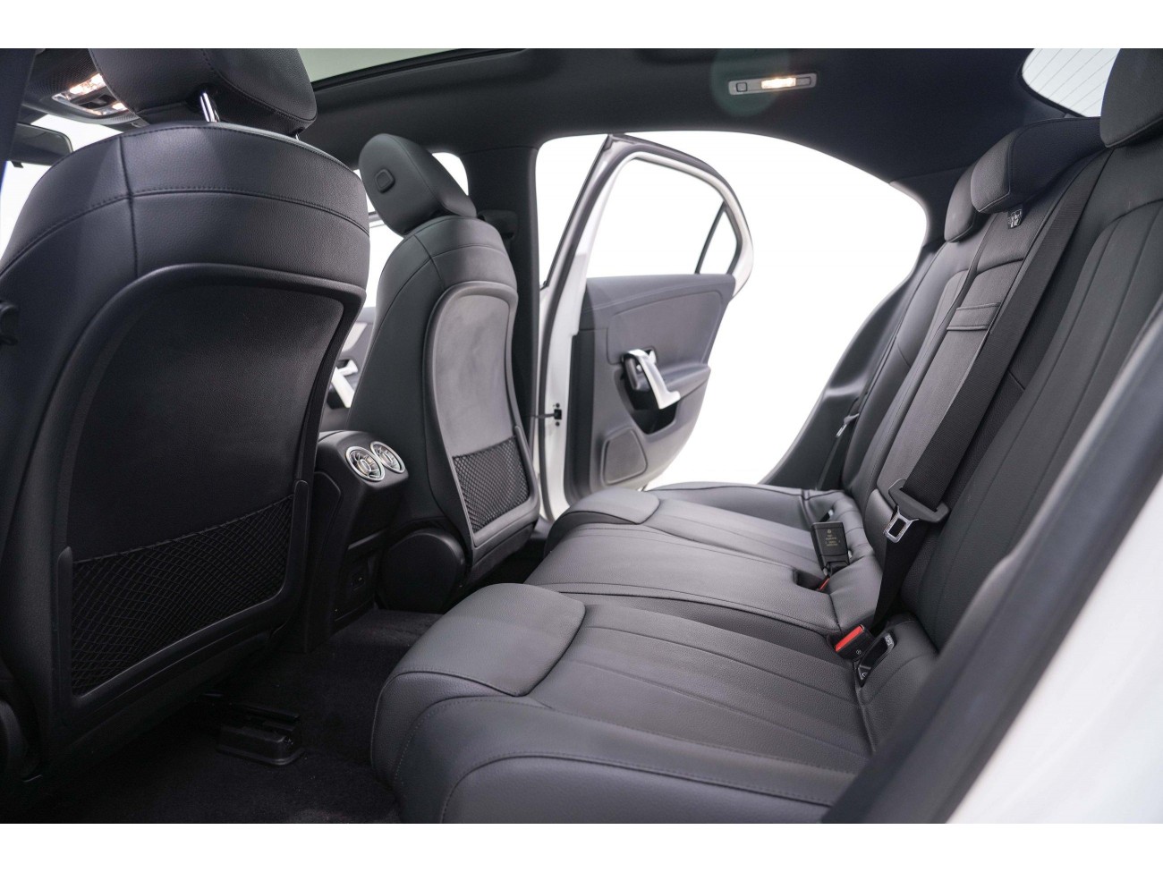 Mercedes-Benz A 180 L 2021