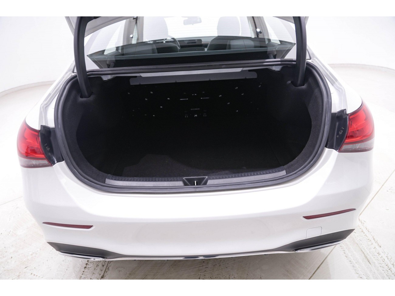 Mercedes-Benz A 180 L 2021