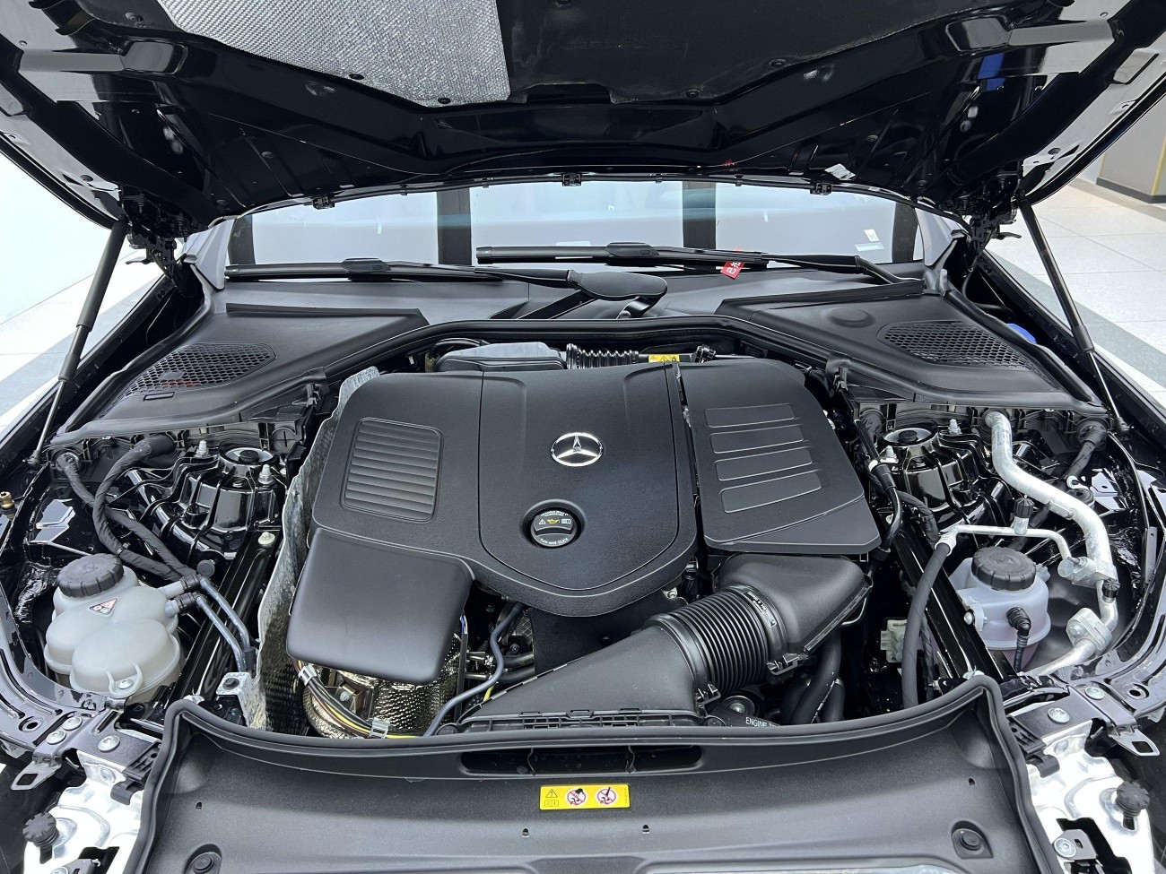 Mercedes-Benz E 300 L 2024