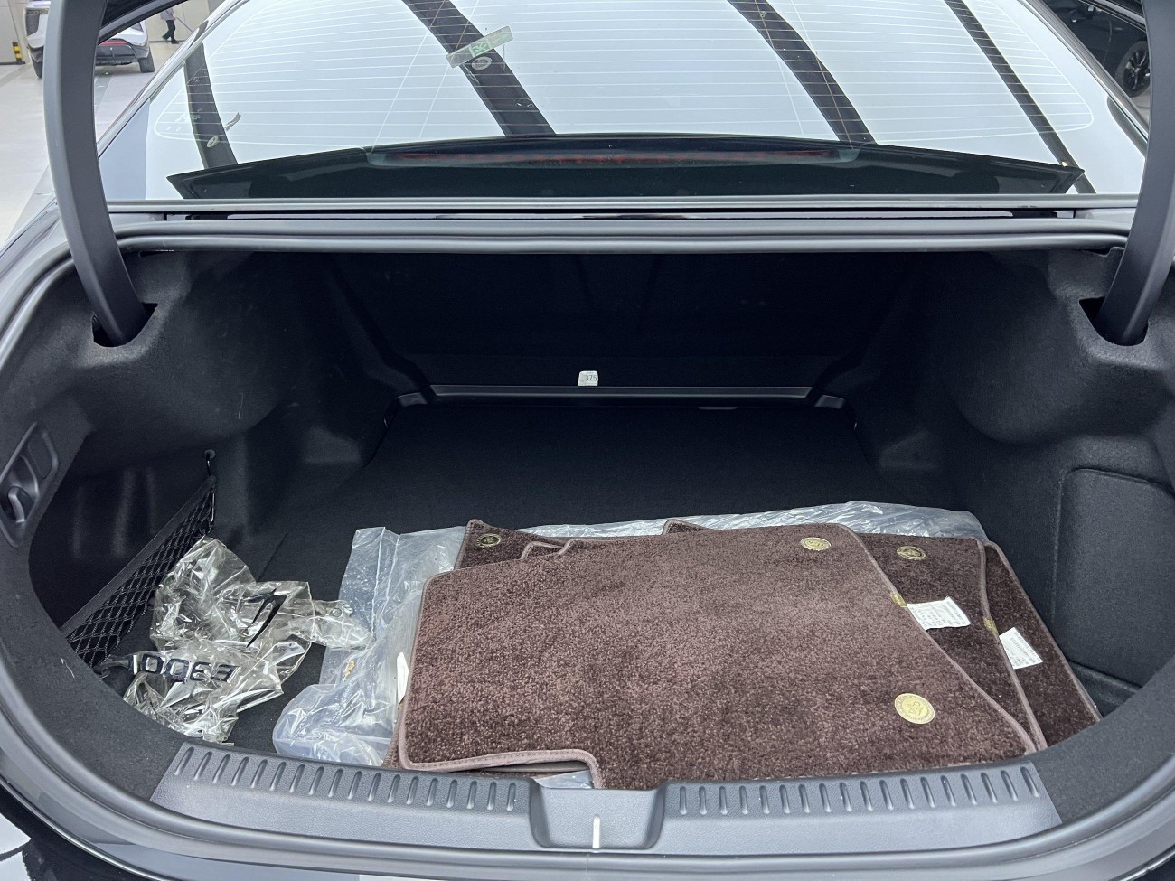 Mercedes-Benz E 300 L 2024
