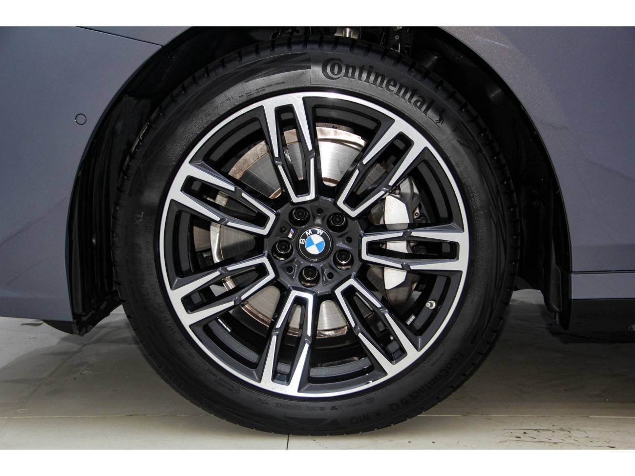 BMW 530Li 2025