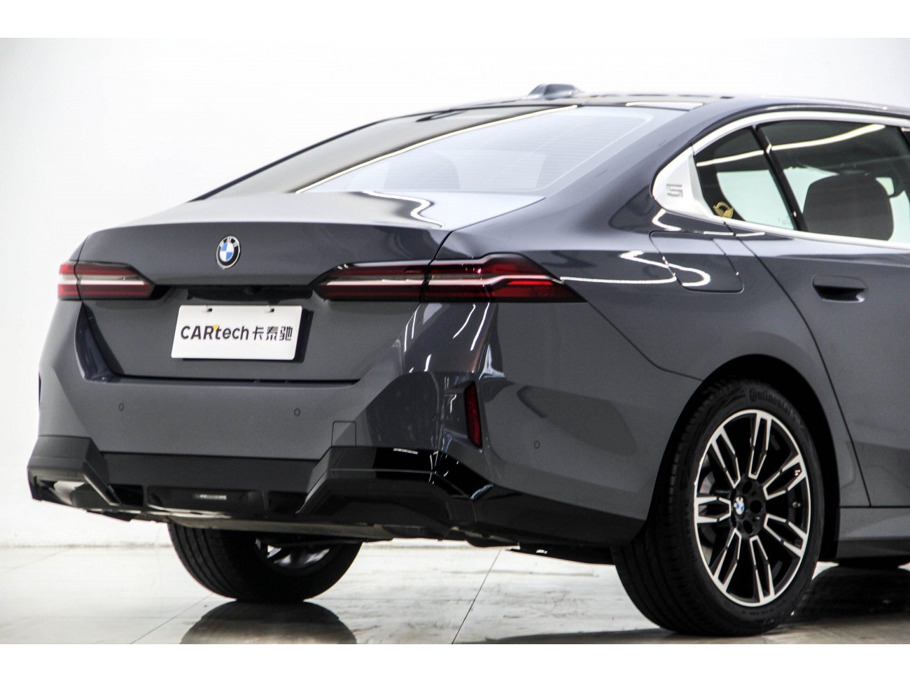 BMW 530Li 2025