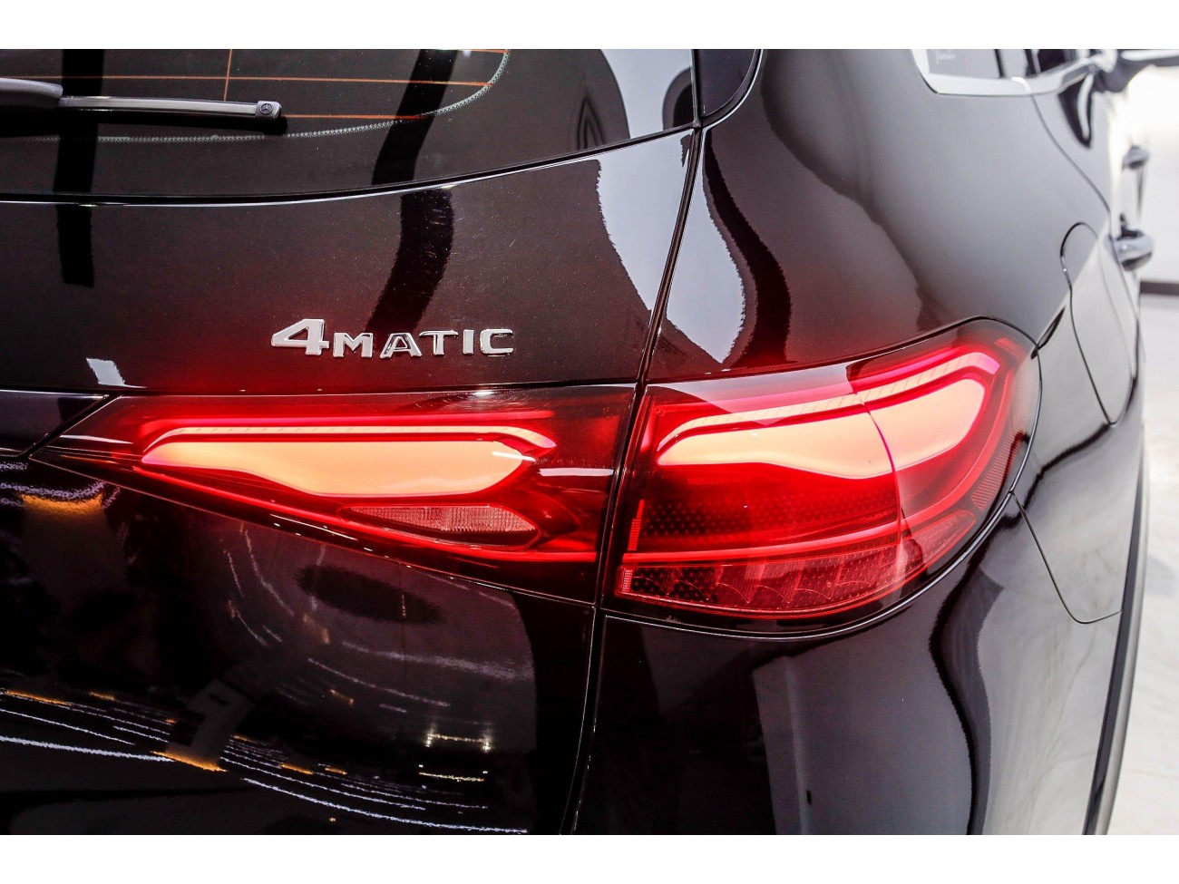 Mercedes-Benz GLC 300 L 2024