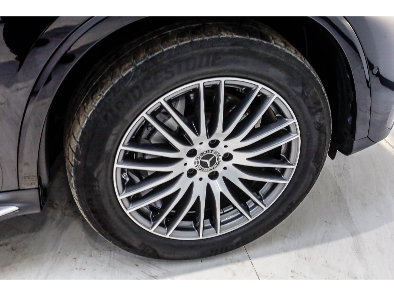 Mercedes-Benz GLC 300 L 2024
